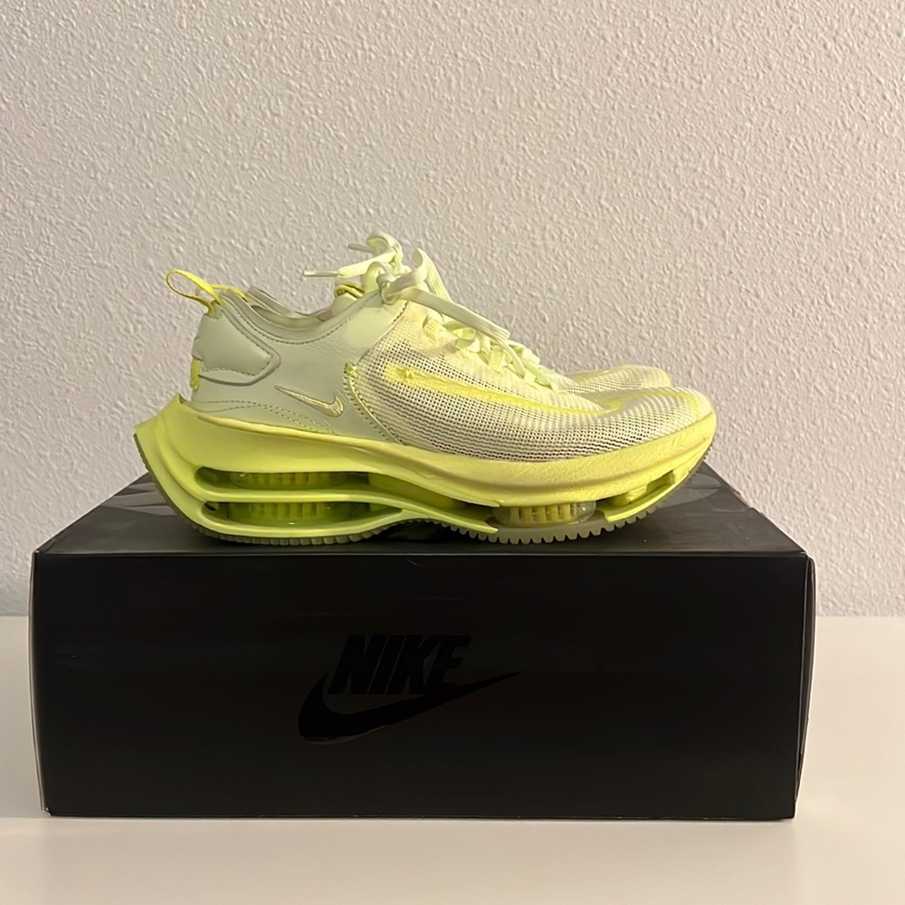 Preowned Nike Zoom Double Stacked - Women’s 7.5